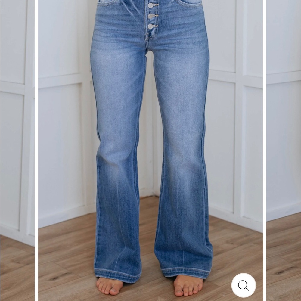 NWT- KanCan High rise flare leg jeans